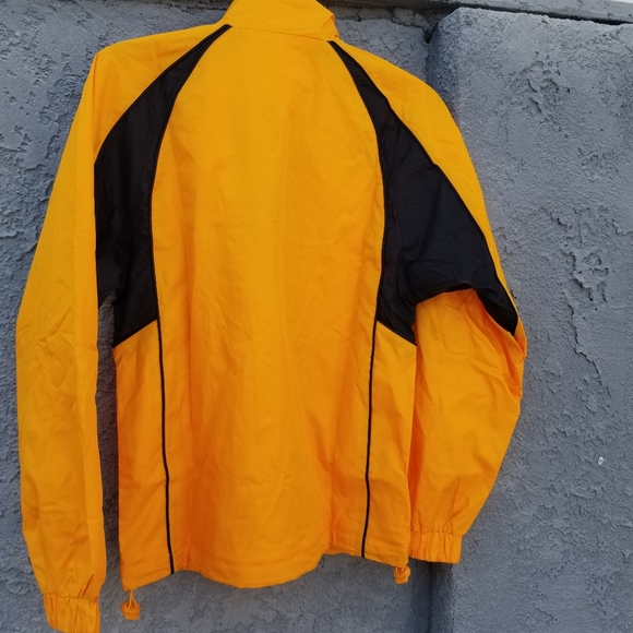 **NEW** no tags kids bright yellow team wind break - Picture 4 of 7